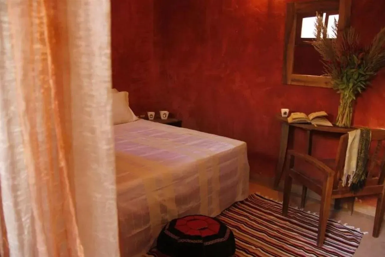 Riad Azenzer Marrakesh 3*,