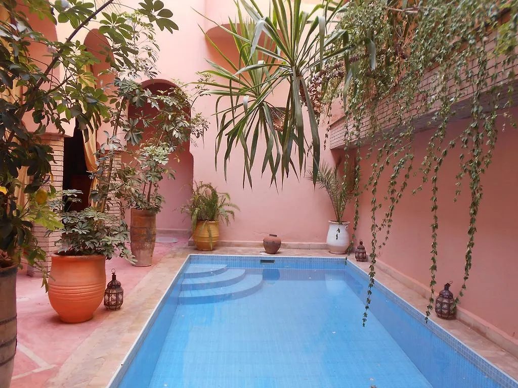 Riad Azenzer Marrakesh 3*,